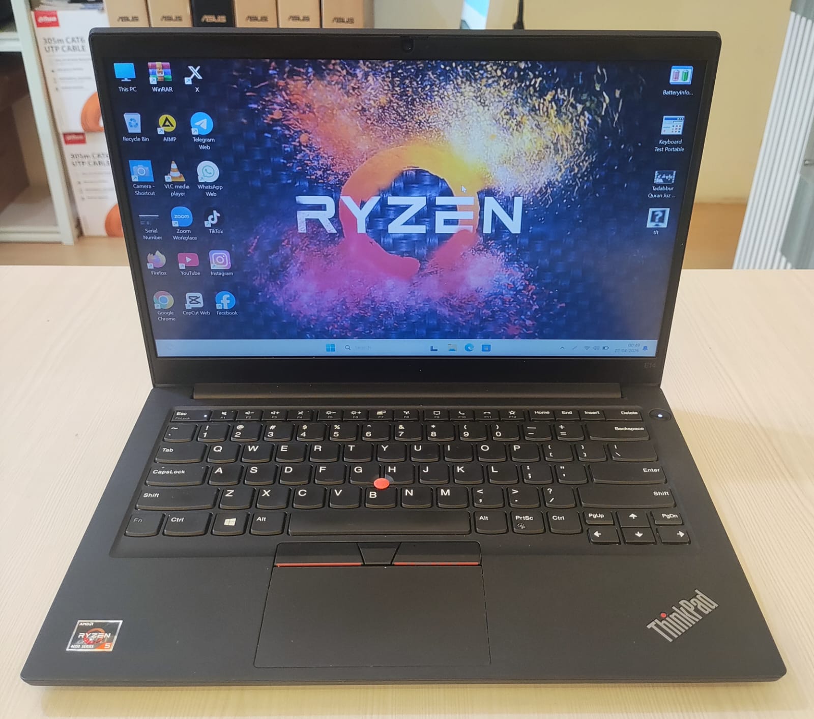 Lenovo ThinkPad E14 Ryzen 5 8/256